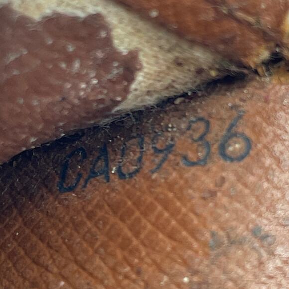 🔴 Louis Vuitton 10CC Bifold Wallet - Monogram - Picture 8 of 9